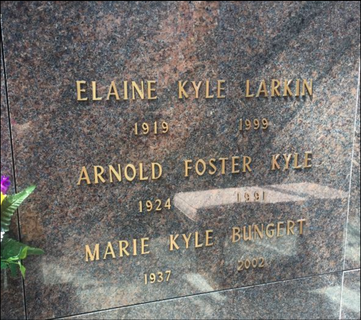 Headstone Arnold Foster Kyle