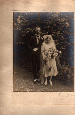 John (Jack) Yeoman Crompton and Annie Wyndham-Gittens on their wedding day in 1921