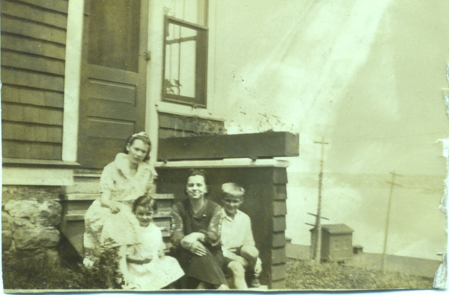 Cousin Kaye Byers and Cousin Audrey Gittens two younger ones.  I think Shirley Williams and Gordon Crittenden