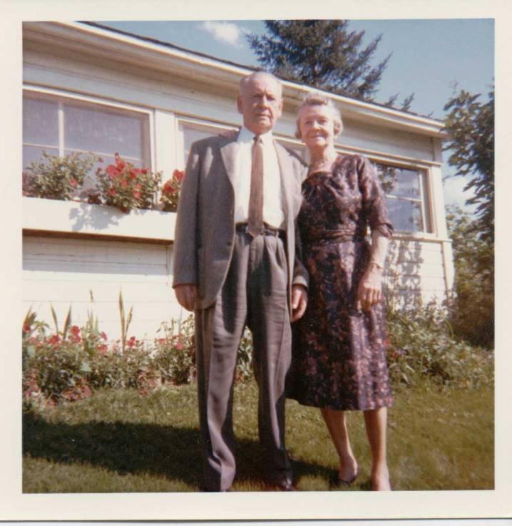 uncle_bill_aunt_jessie.jpg